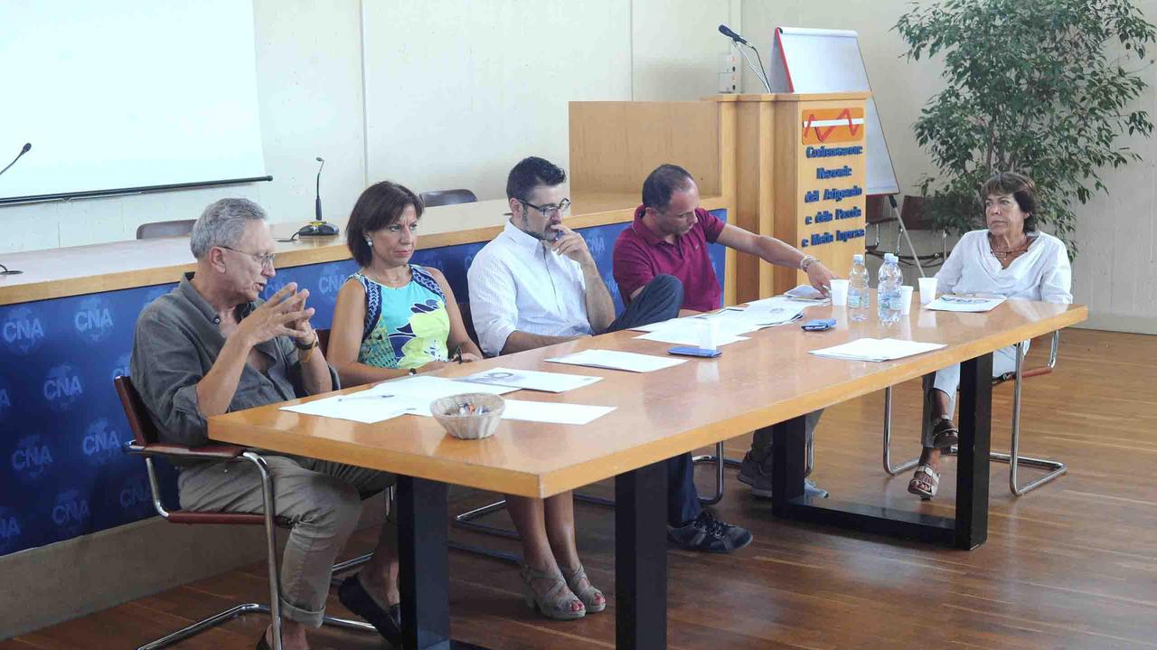 Alla Cna si presentano i nuovi progetti (foto Gori)