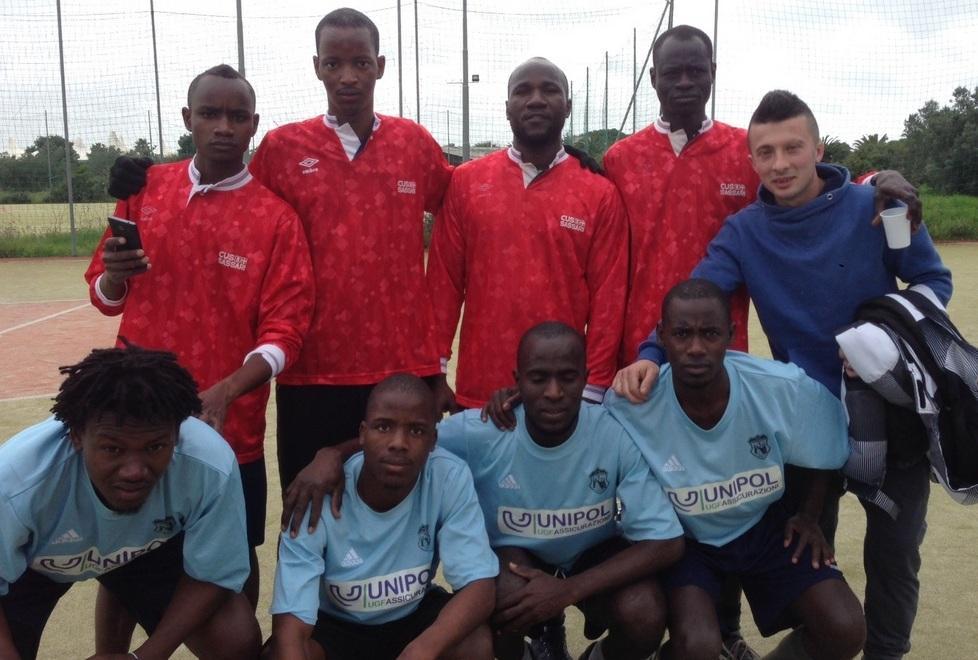 Nasce anche la squadra di calcio