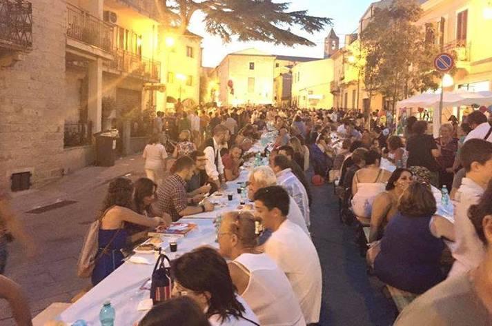 Luras, migliaia di persone alla seconda sagra della zuppa