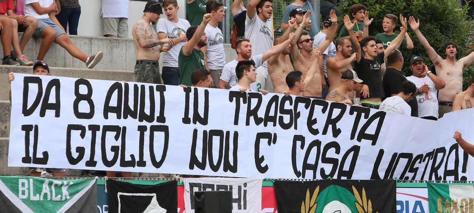 I tifosi del Sassuolo contro il Giglio