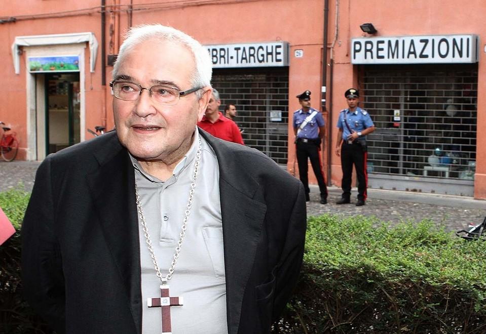 Il vescovo di Ferrara-Comacchio Luigi Negri