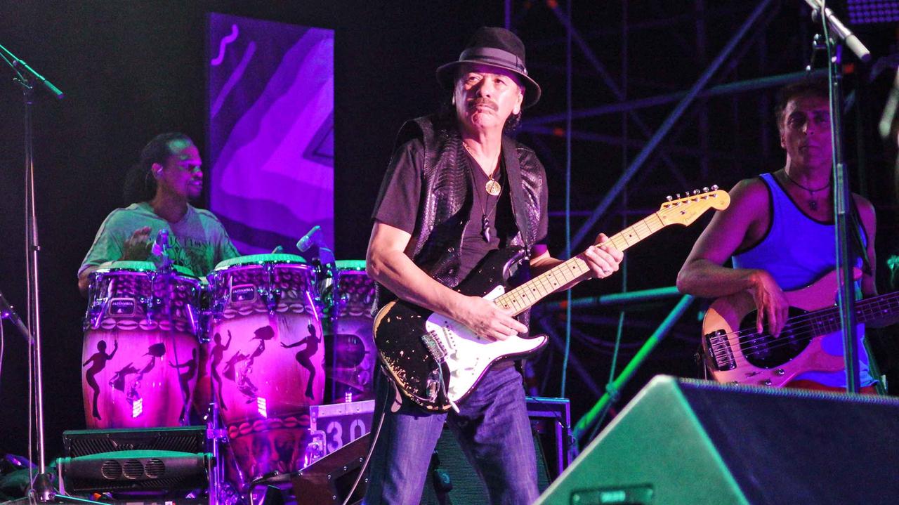 Santana è un travolgente fiume di note