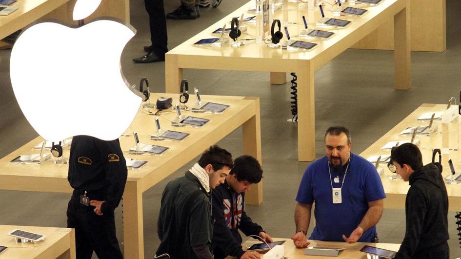 Lavoro, assunzioni Apple: diplomati e laureati negli store italiani