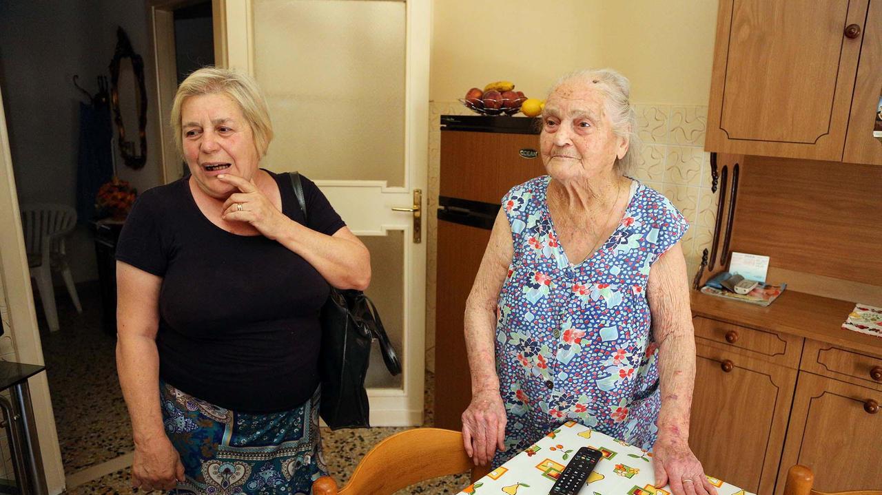 A sinistra Gina Bianconi e a destra Renata Giovannini
