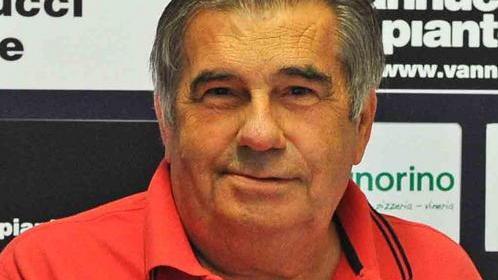Domenico Mungo torna in arancione Ora mancano i terzini