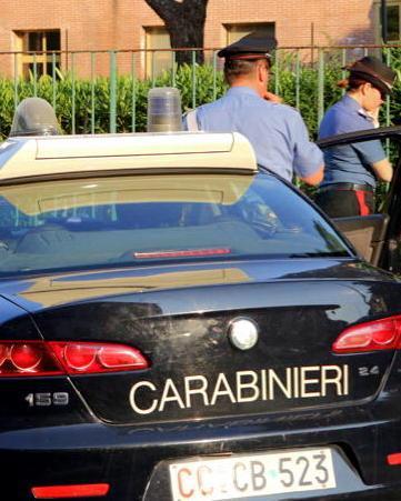 Nomade e incinta colleziona arresti