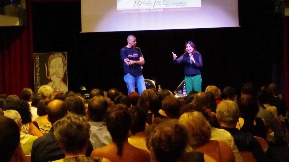 Tutto esaurito per il dibattito con l’attrice Sabina Guzzanti