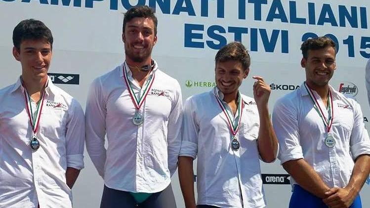 Il mare incorona Sanna e Meschiari