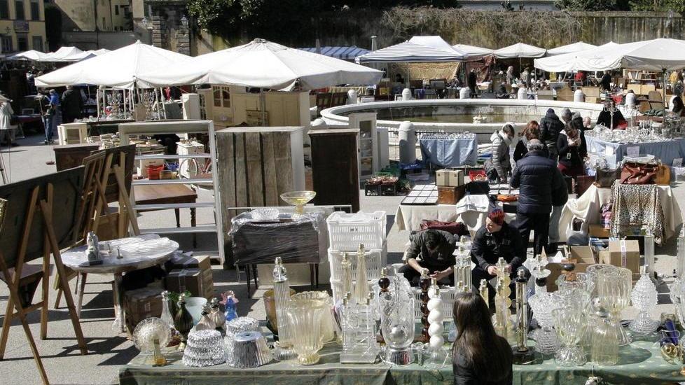 Niente permessi per il mercato antiquario
