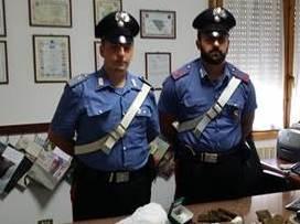 Aveva 7 etti di hascisc, arrestato 