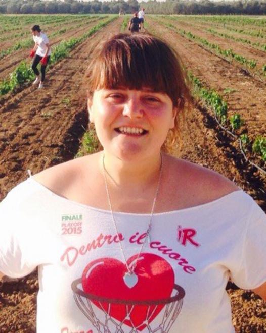 La consigliera lavora nei terreni di Libera confiscati alle mafie