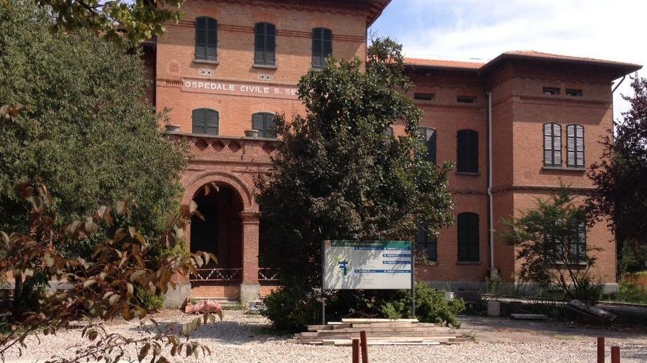 Riapre dopo anni di stop il cantiere dell’ospedale di Correggio