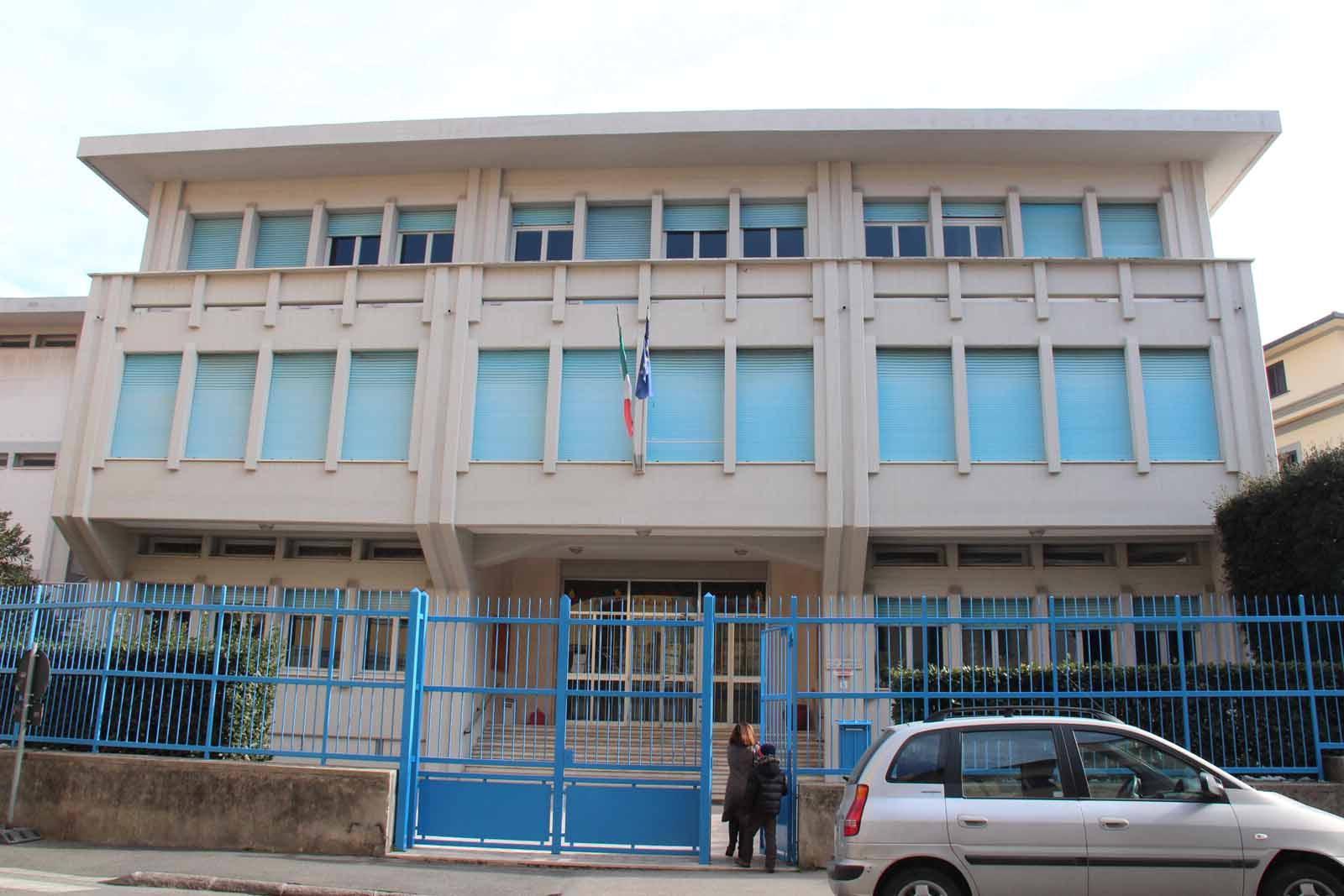 La sede dell'istituto Immacolata: il Comune ora batte cassa per tasse non pagate dal 2004