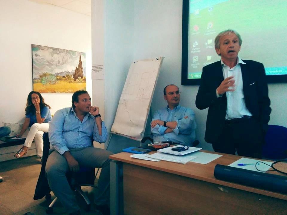 Leonardo Marras,. Gianni Anselmi e Marco Remaschi all'incontro con sindaci e allevatori