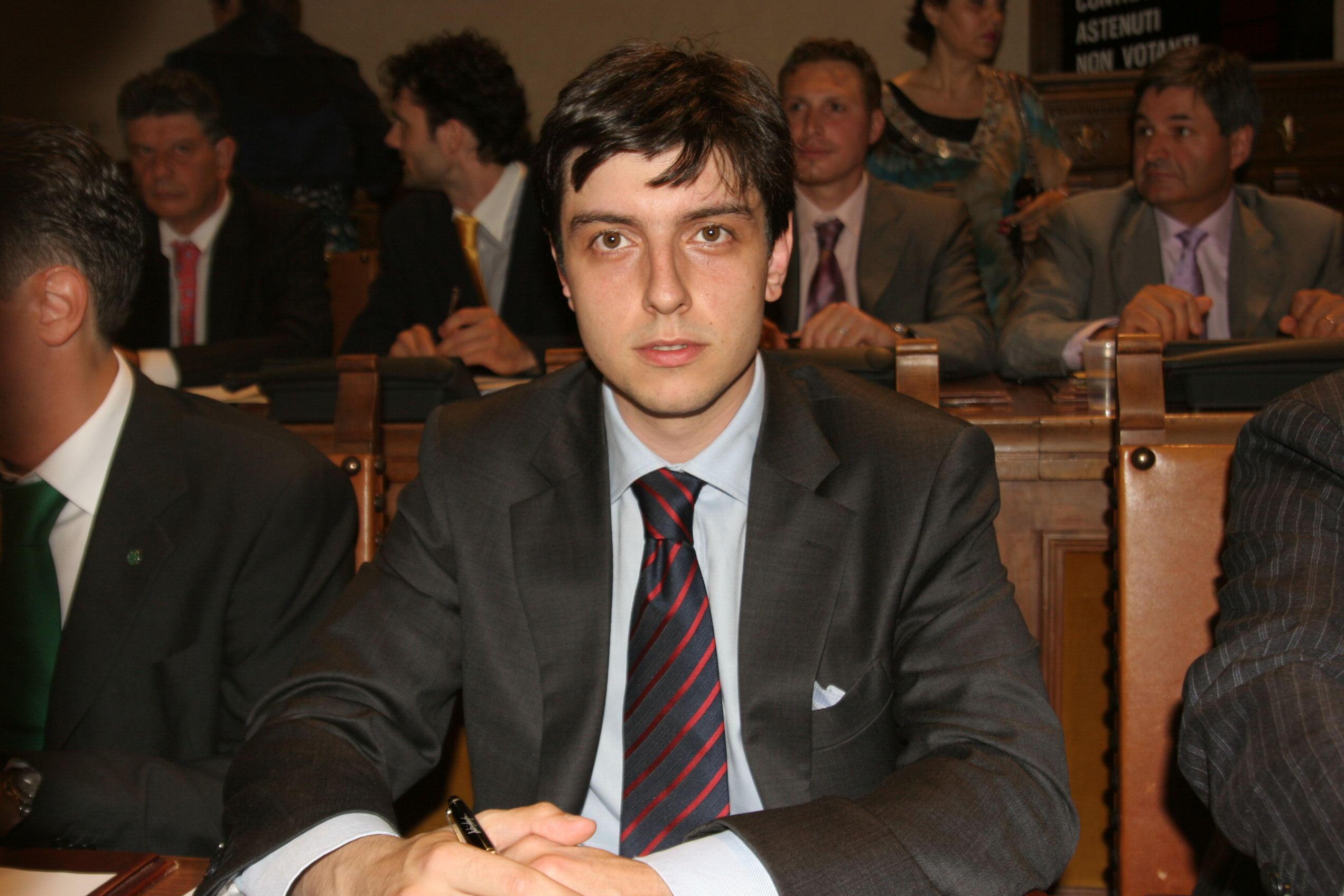 Il consigliere comunale Antonio Longo