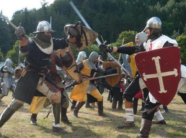 Alla Festa dell’Unicorno disfide, gare teatrali e il vicolo della paura