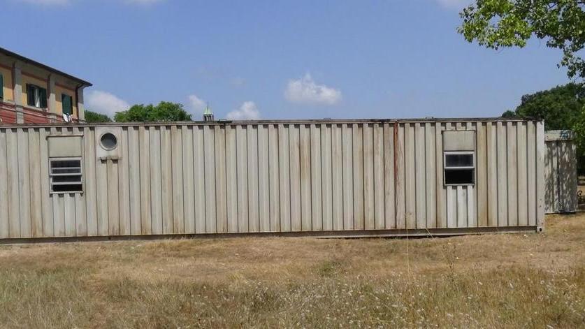 Emergenza profughi i container spostati alla polveriera del Cep