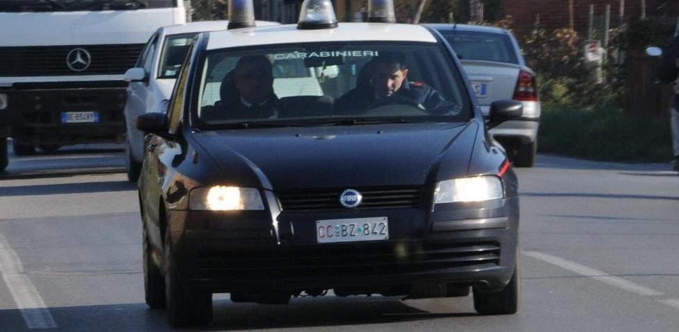 Fallisce la tentata rapina a un rappresentante orafo 