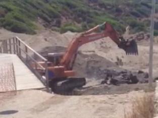 Ruspa in spiaggia, scatta l’allarme 