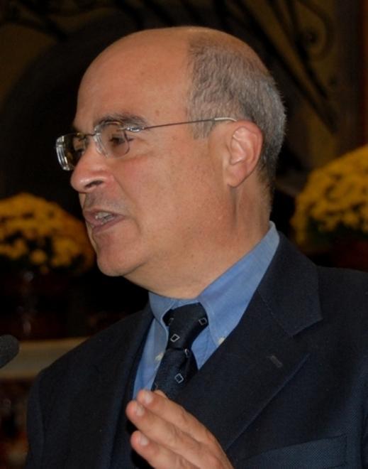 Agente sventa il suicidio di un detenuto 