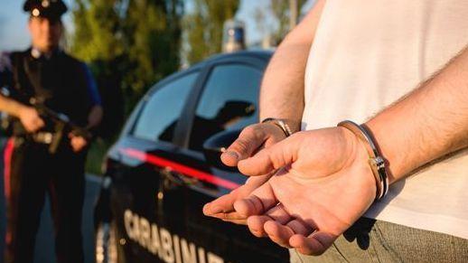 Tentata estorsione, arrestato