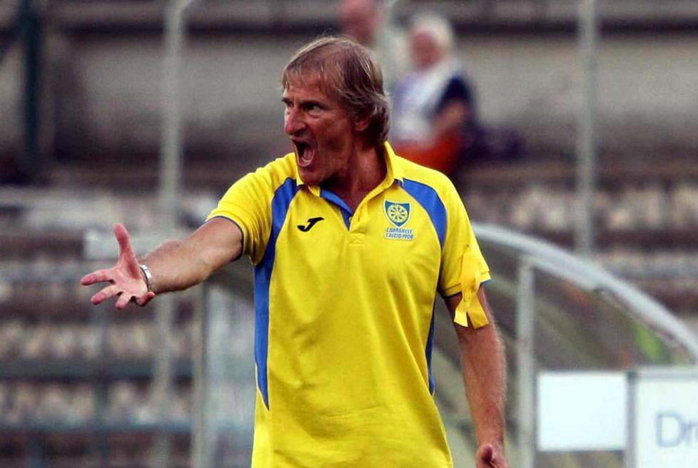 Carrarese inizia il ritiro e poi tocca al mercato 
