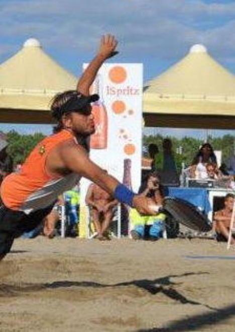 Ha preso il via il torneo Paris Oggi in campo le coppie più forti