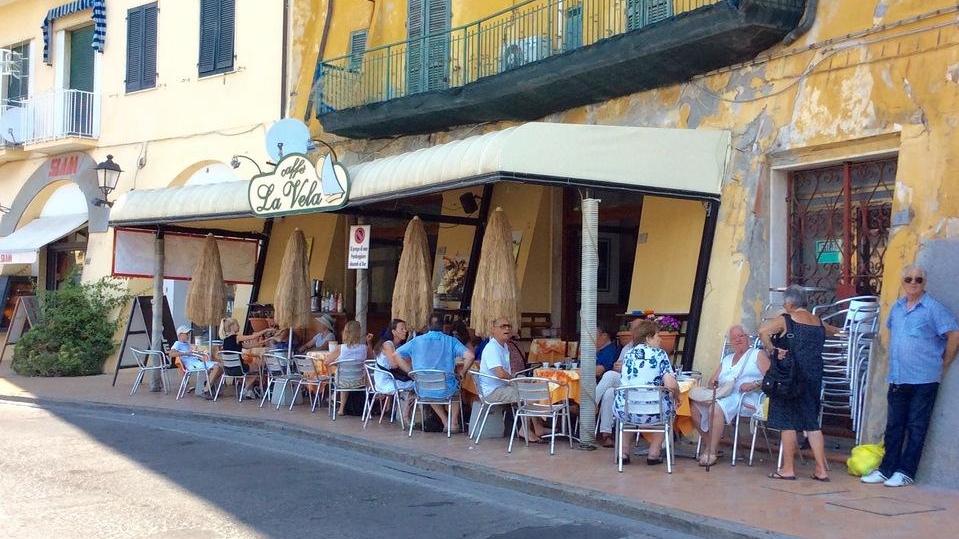 Musica nei locali, scoppia la polemica