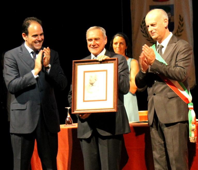 Al presidente del Senato il premio San Cristoforo 
