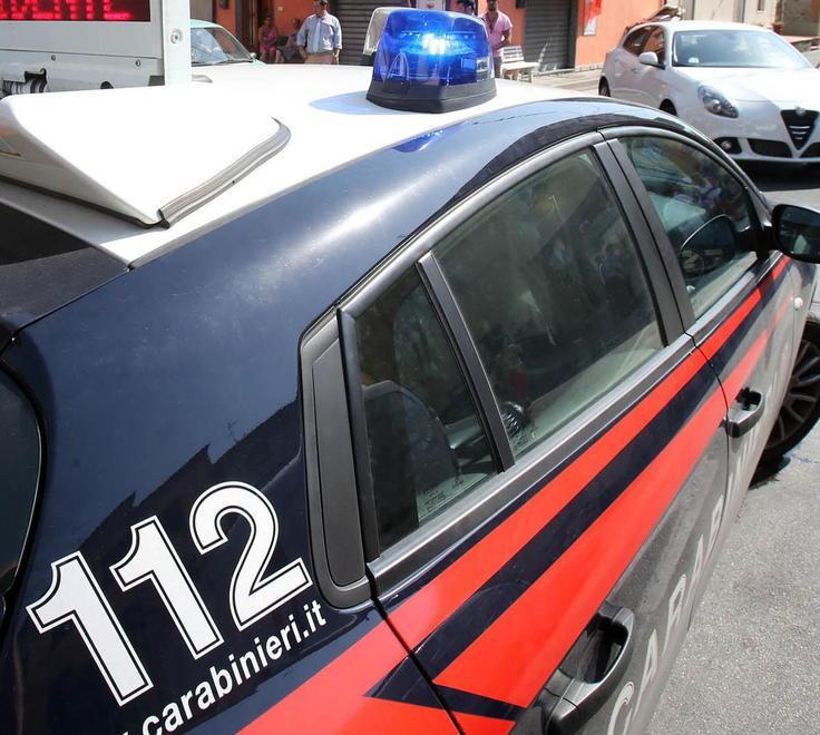 Falsa direttrice delle Poste tenta di truffare anziani 