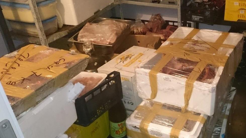 Vendono un tonno rosso, multati pescatori e ristoratore
