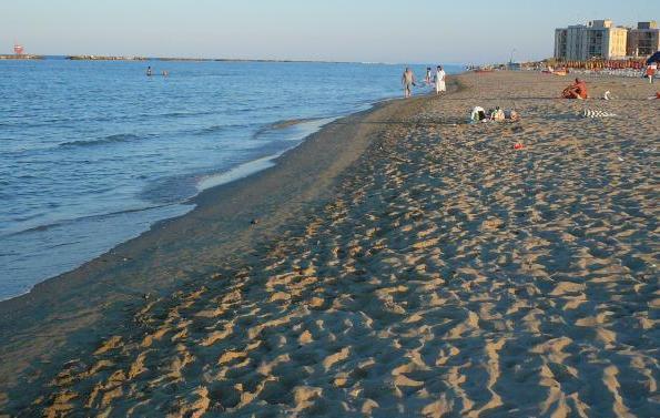 Muore in mare stroncato da un malore 