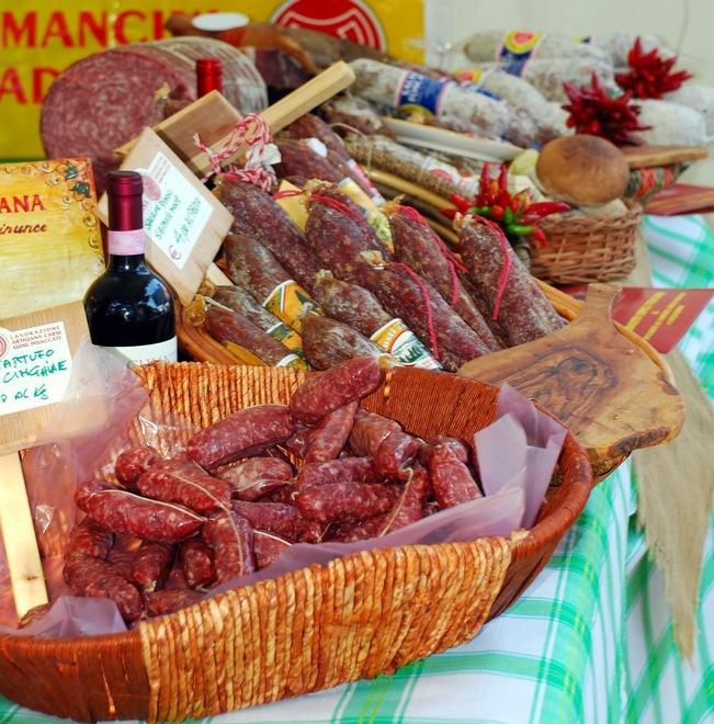 Al via oggi a Felina il festival Cittaslow con i cibi di strada 