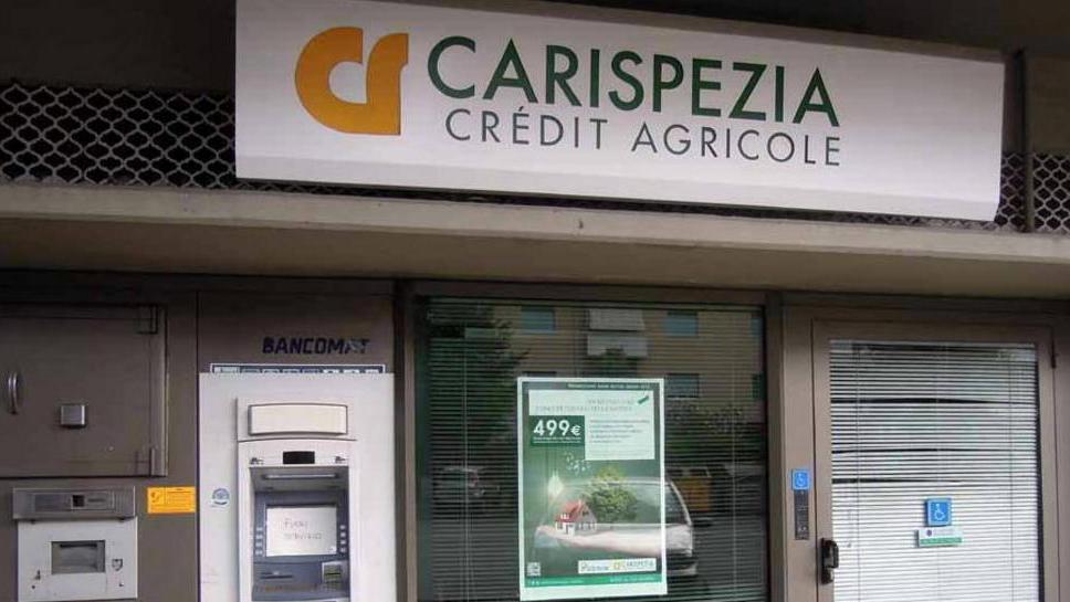 «Consegna urgente»: e rapinano la banca