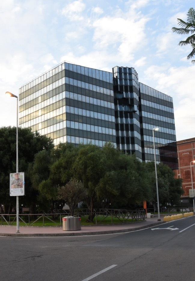 Il palazzo preso in affitto dalla Regione in via San Simone