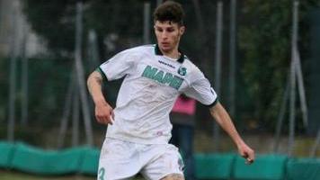 Lorenzo Benucci con la maglia del Sassuolo