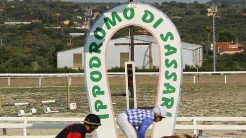 La copertina è per Torres de Bonorva