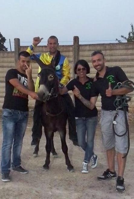Palio degli asinelli di Ittireddu Vince il fantino di San Nicola