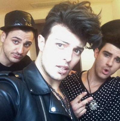 Diecimila ad applaudire Nek e le altre stelle del pop in piazza Grande a Modena: 