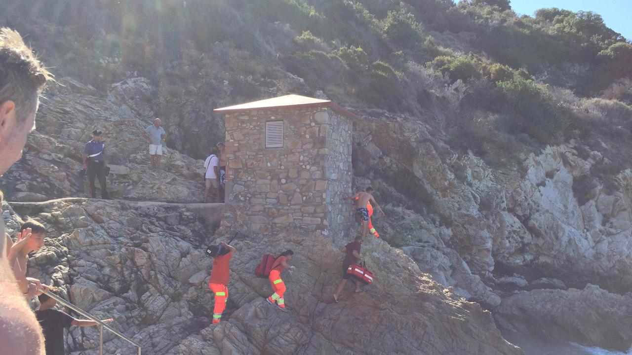 Un momento dei soccorsi alla Fenicetta (foto Andrea Marini)