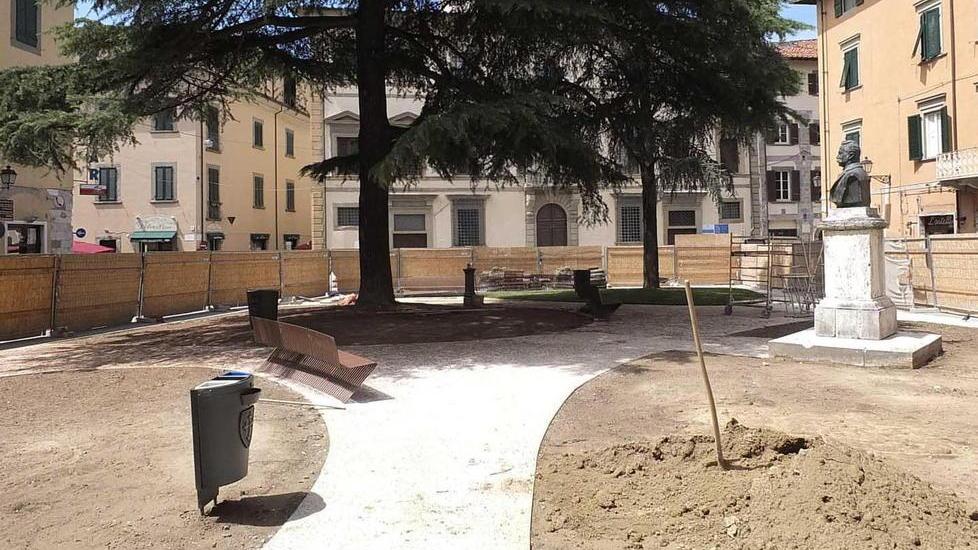 Piazza Cavallotti quasi completata