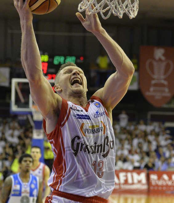 Milano, giallo Cervi Thornton a Pistoia 