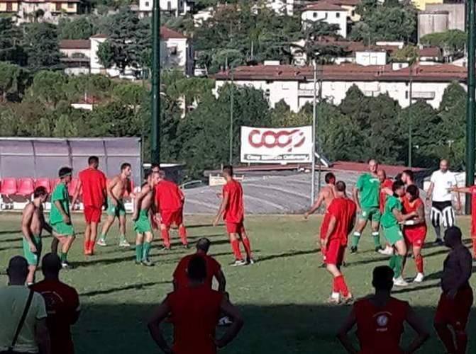 La Palla Grossa si inchina al Calcio storico 