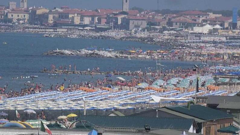 Allarme dei balneari per le spiagge Resta il rischio aste