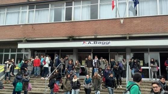 Baggi, tutti maturi gli studenti