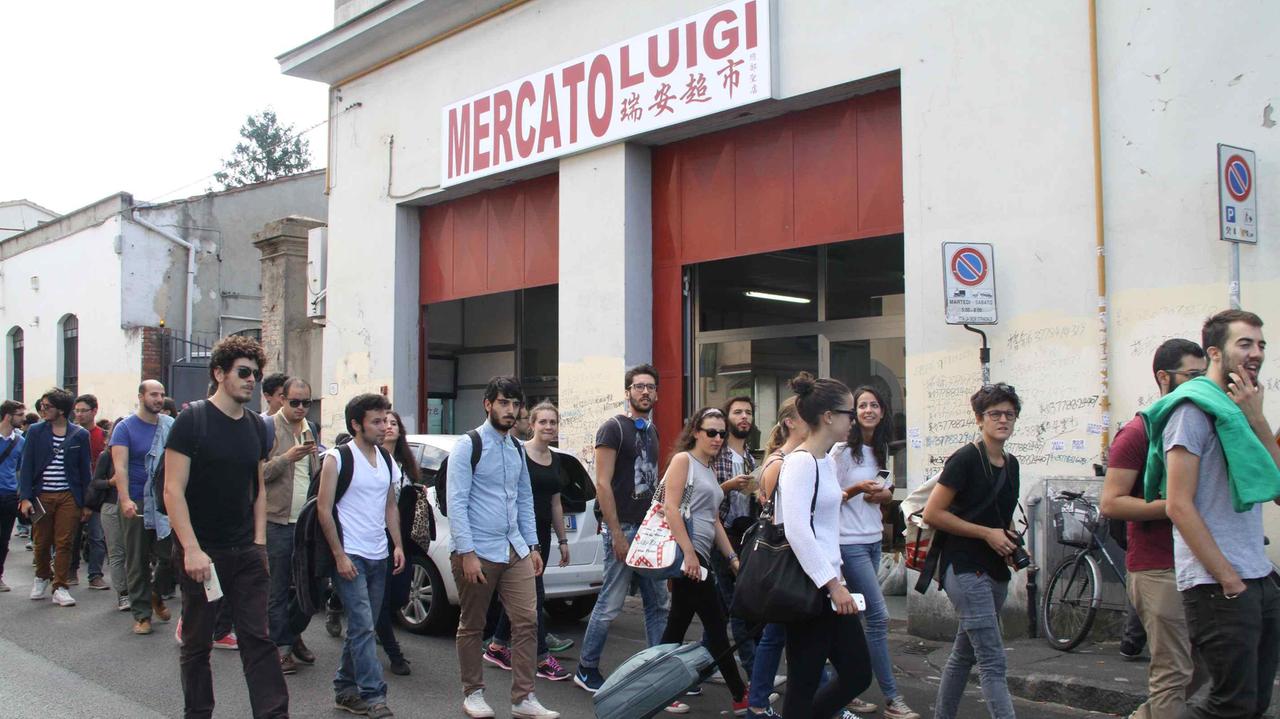 Gli studenti di Ferrara in visita al Macrolotto zero