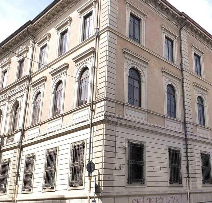 Lo storico edificio è chiuso ormai dal maggio 2012