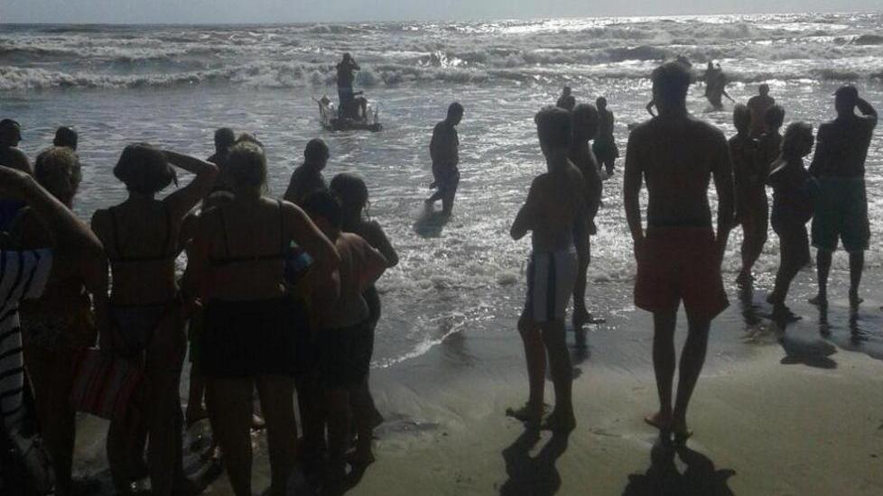 Lido, pattino si rovescia durante il soccorso