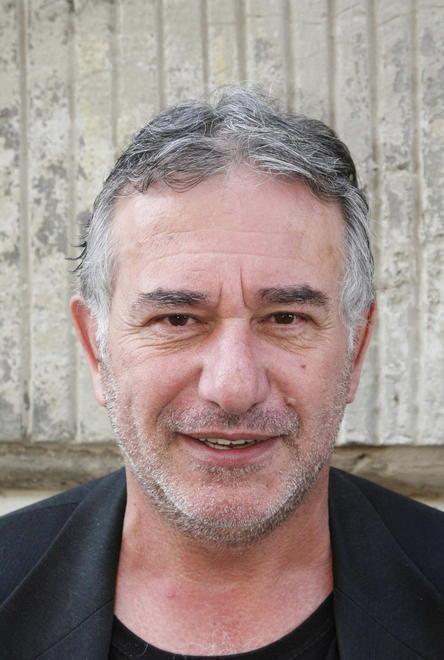 Esposto contro il sindaco per il locale sul pontile