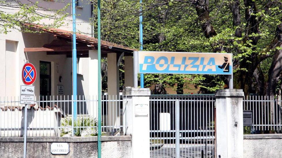 Sei falsi addetti Enel fermati a Forte dei Marmi